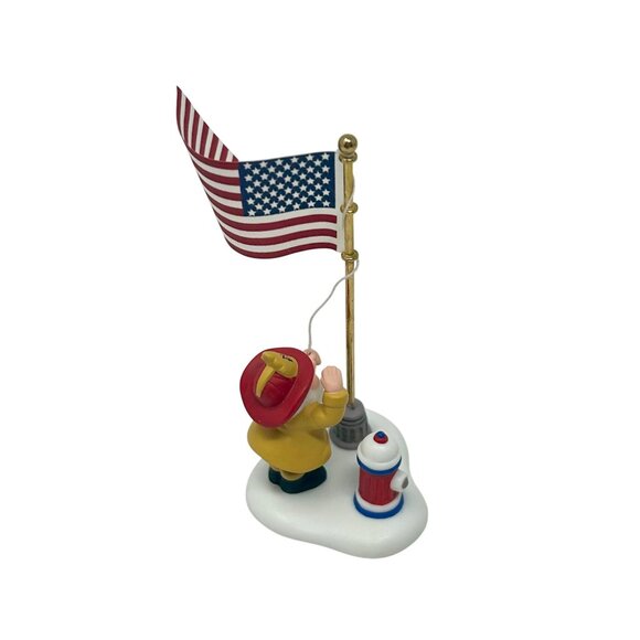 Department 56 North Pole Series "Raising The Flag At The North Pole" ‎ Vintage - Picture 3 of 9